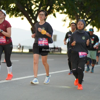 Runner Photo 3757710