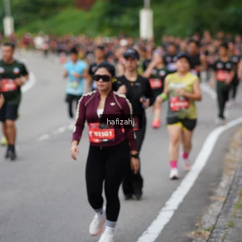 Runner Photo 3757799