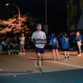 Runner Photo 3757809
