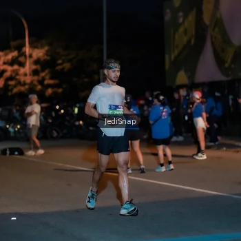 Runner Photo 3757829