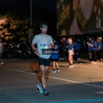 Runner Photo 3757832