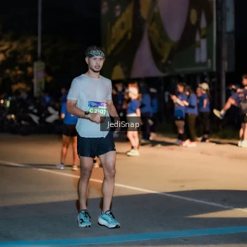 Runner Photo 3757846