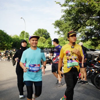 Runner Photo 3757847