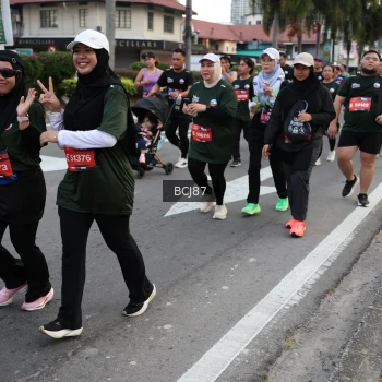 Runner Photo 3757848