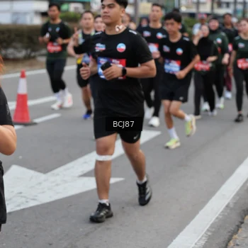 Runner Photo 3757998