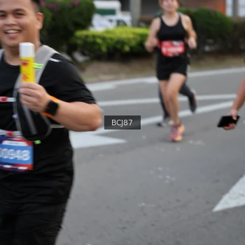Runner Photo 3758001