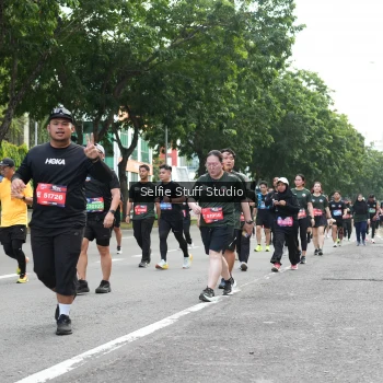 Runner Photo 3758004