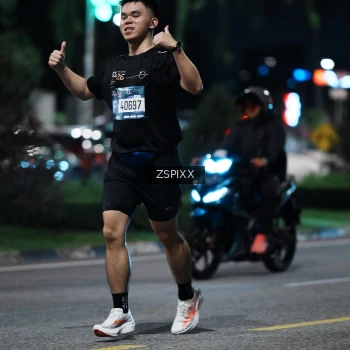 Runner Photo 3758016