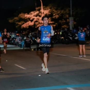 Runner Photo 3758017
