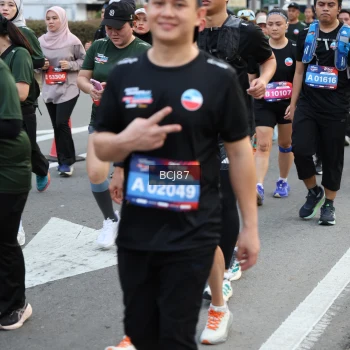 Runner Photo 3758035