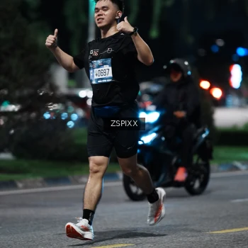 Runner Photo 3758039