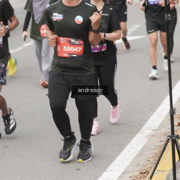Runner Photo 3758065
