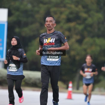 Runner Photo 3758141