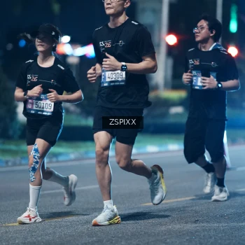 Runner Photo 3758143