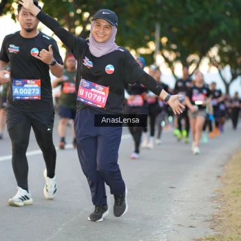 Runner Photo 3758166