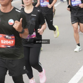 Runner Photo 3758233