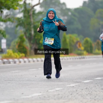 Runner Photo 3758245