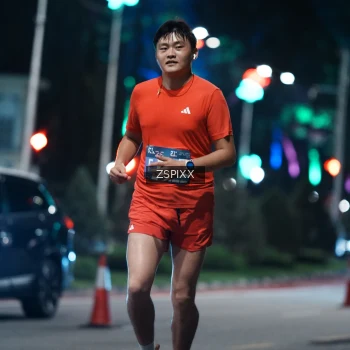 Runner Photo 3758249