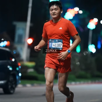 Runner Photo 3758280