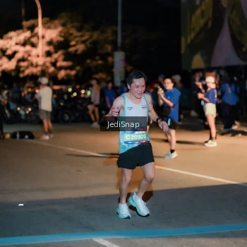 Runner Photo 3758318