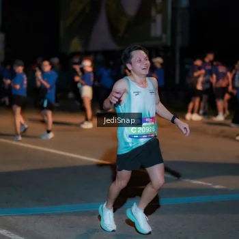 Runner Photo 3758336