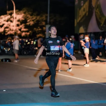 Runner Photo 3758359