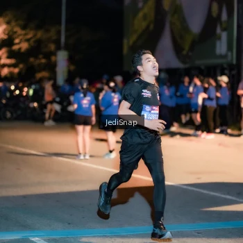 Runner Photo 3758376