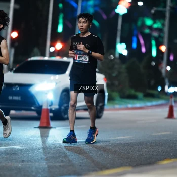 Runner Photo 3758423