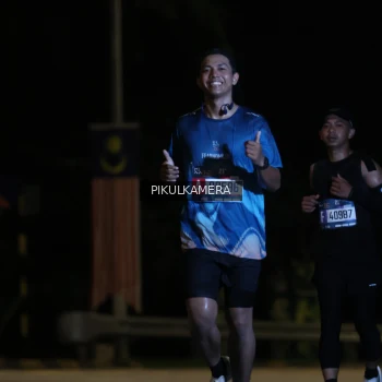 Runner Photo 3758471