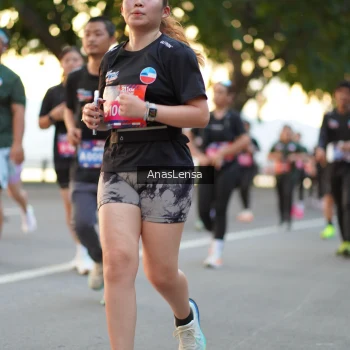 Runner Photo 3758480