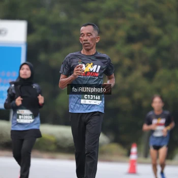 Runner Photo 3758521