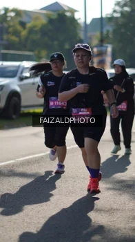 Runner Photo 3758572