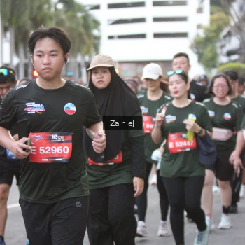 Runner Photo 3758578