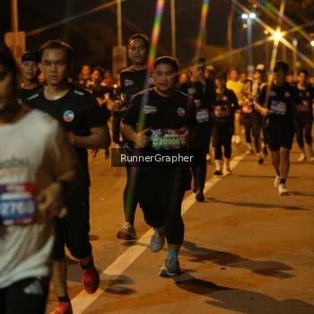 Runner Photo 3758591