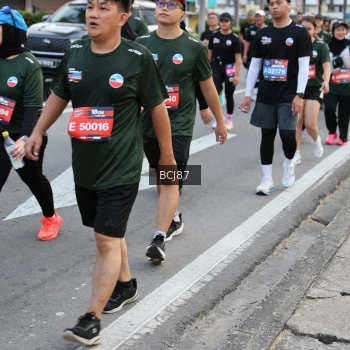 Runner Photo 3758592