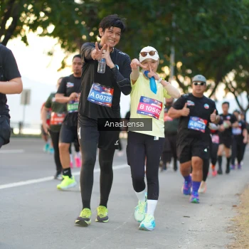 Runner Photo 3758615