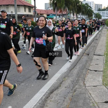 Runner Photo 3758646
