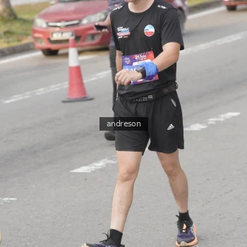 Runner Photo 3758686