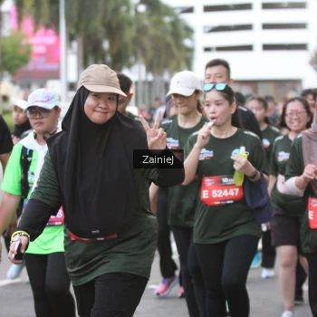Runner Photo 3758709