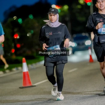 Runner Photo 3758714