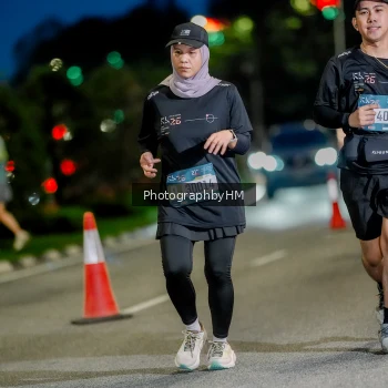 Runner Photo 3758715