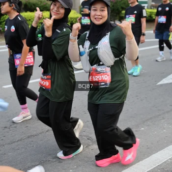 Runner Photo 3758766
