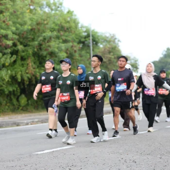 Runner Photo 3758778
