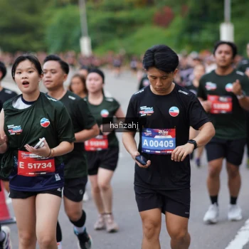 Runner Photo 3758810