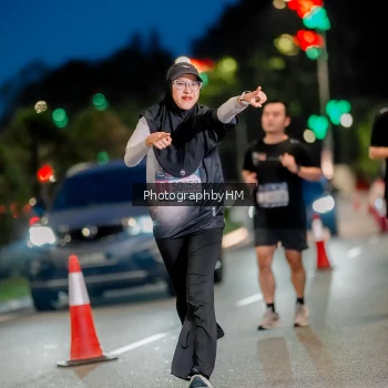 Runner Photo 3758813