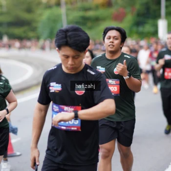 Runner Photo 3758845