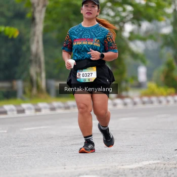Runner Photo 3758860