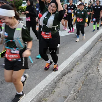 Runner Photo 3758868