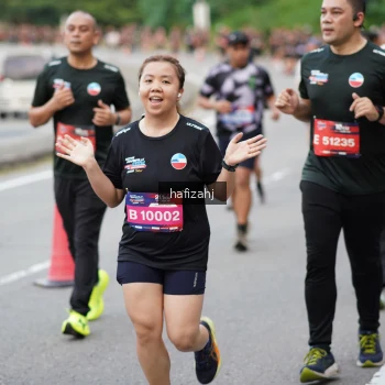 Runner Photo 3758875