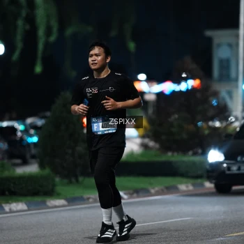 Runner Photo 3758881